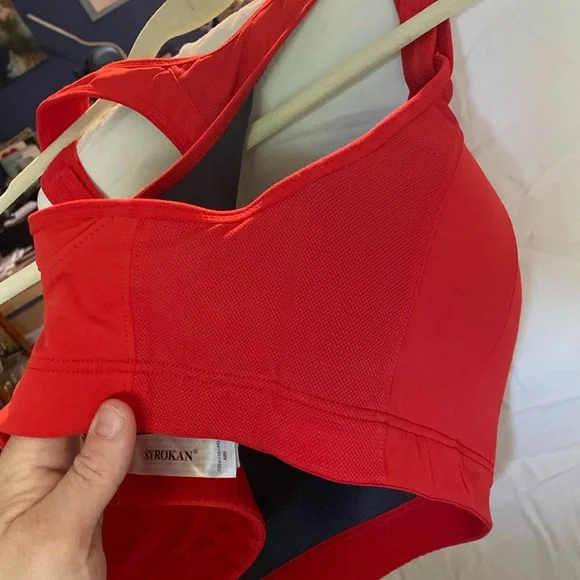 NWOT Red Racerback adjustable wireless Sports Bra - Picture 11 of 13